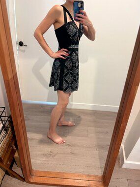 BCBGMAXAZRIA Black and Blue Cut Out Mini Dress, size 2
